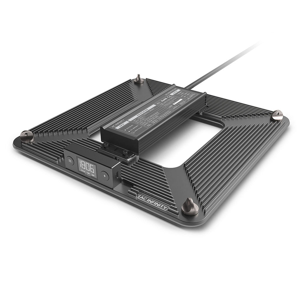 AC Infinity IONBOARD S22 – Vollspektrum LED Pflanzenlampe 115 W, Samsung LM301B, für 60 x 60 cm
